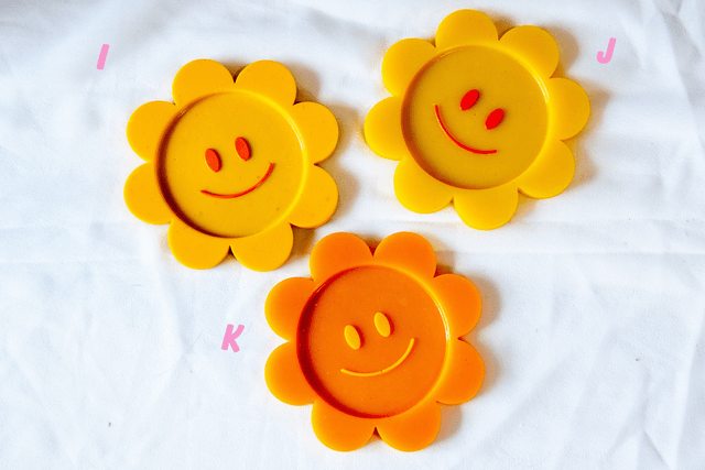 Smile Flower Coaster- THEUME