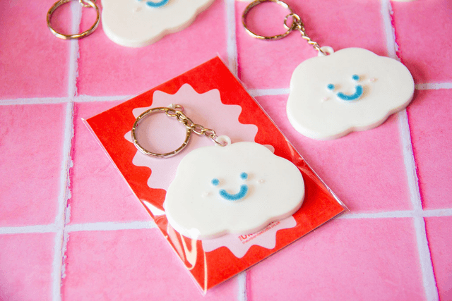 Smile Face Cloud Keyring -TheKUMO