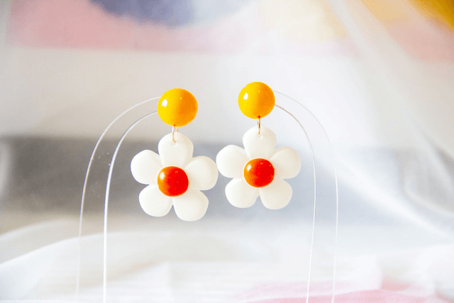 Floral Daisy Drop Earrings Flower Orange