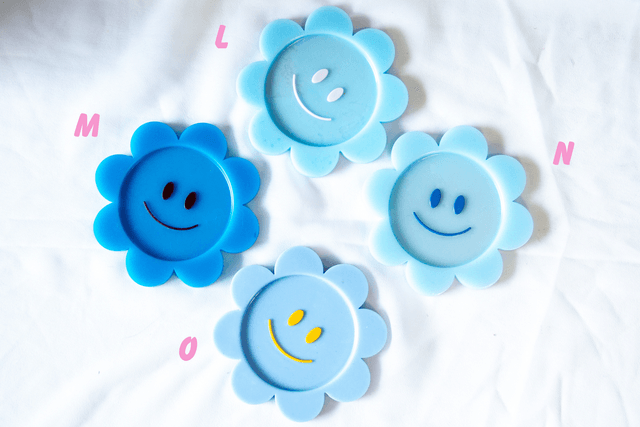 Smile Flower Coaster- THEUME