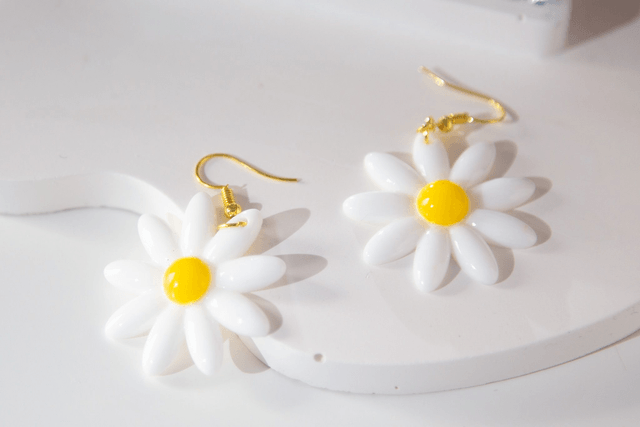 Floral Chamomile Drop Earrings Yellow