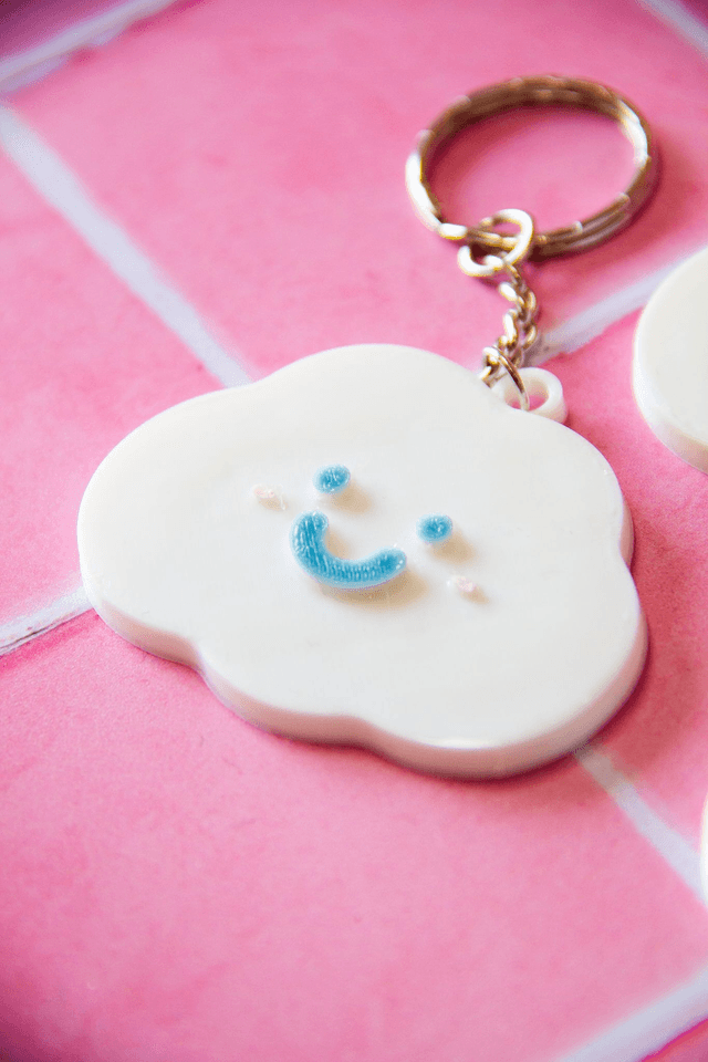 Smile Face Cloud Keyring -TheKUMO